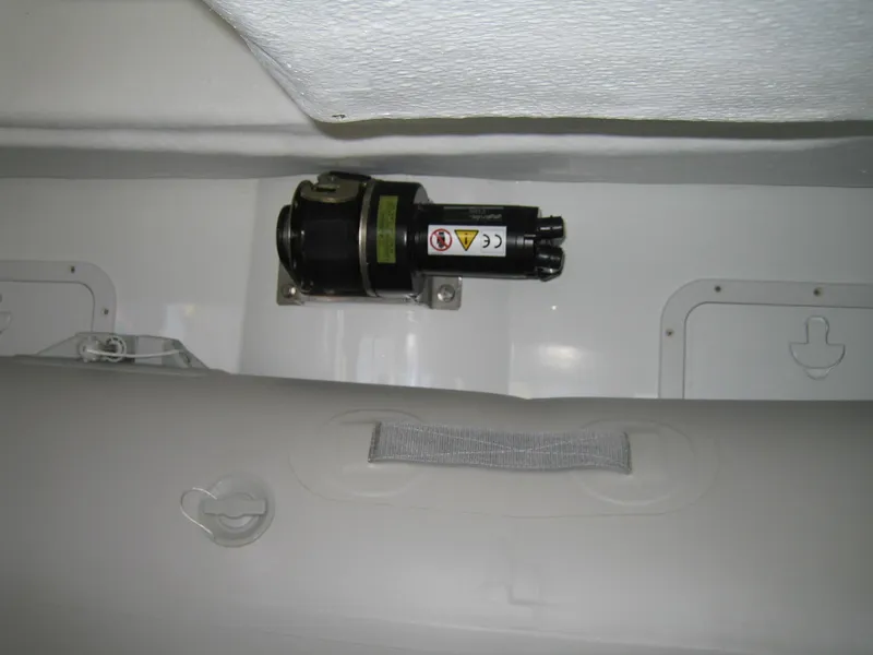 Slide: The Image of Dinghy Winch - 27