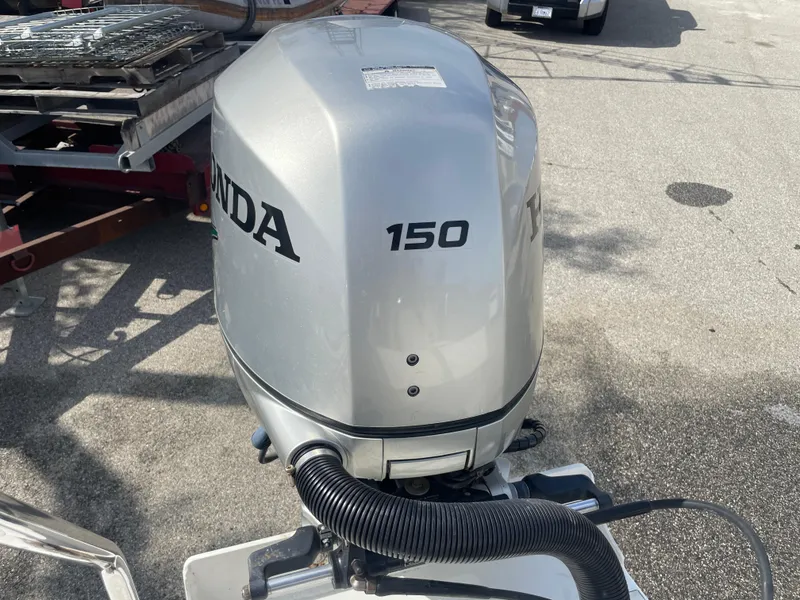 Slide: The Image of C-Dory Tomcat 255 2009 - 58