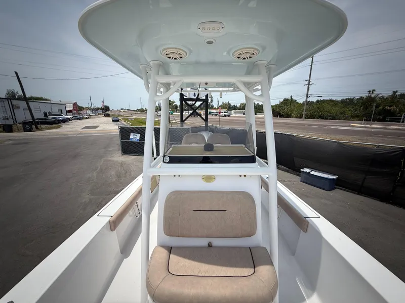 Slide: The Image of Sportsman Masters 247 Bay Boat 2020 - 50