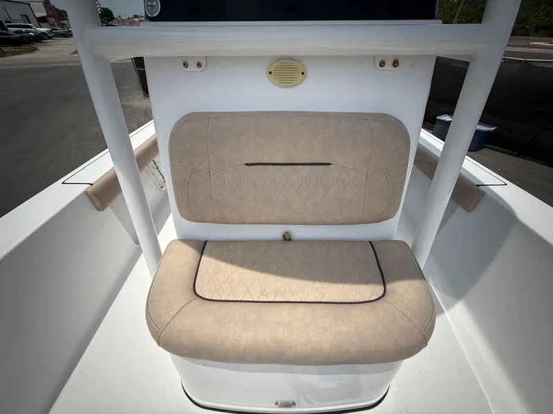 Slide: The Image of Sportsman Masters 247 Bay Boat 2020 - 51