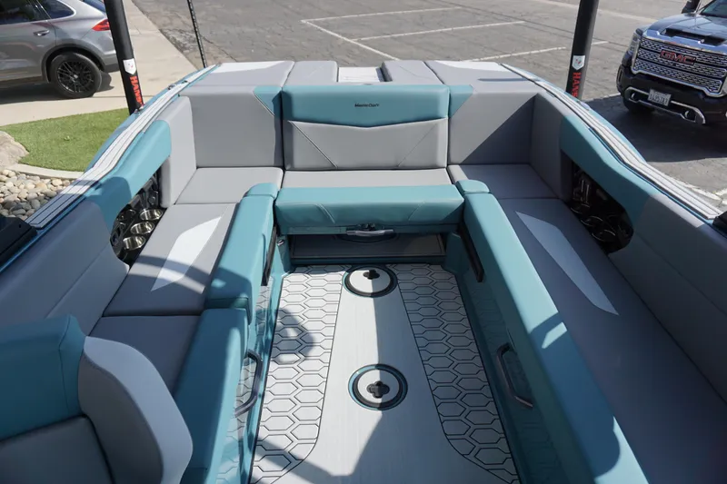 Slide: The Image of MasterCraft NXT24 - 3K Rebate Eligible 2025 - 14