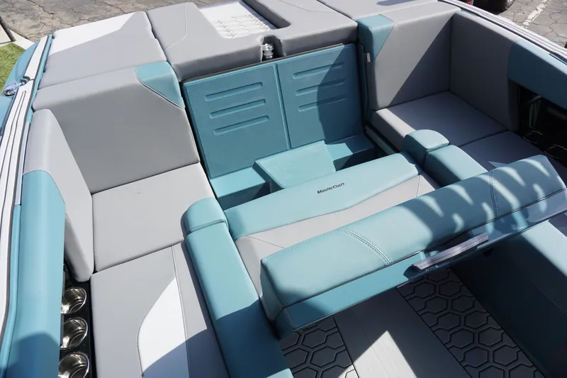 Slide: The Image of MasterCraft NXT24 - 3K Rebate Eligible 2025 - 29