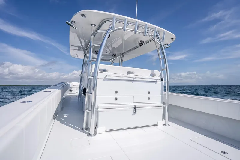 Slide: The Image of Contender 44 ST 2025 - 54