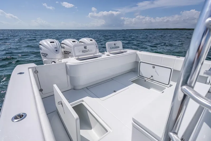 Slide: The Image of Contender 44 ST 2025 - 60