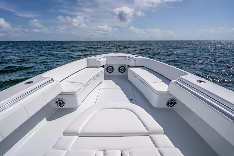 Slide: The Image of Contender 44 ST 2025 - 68