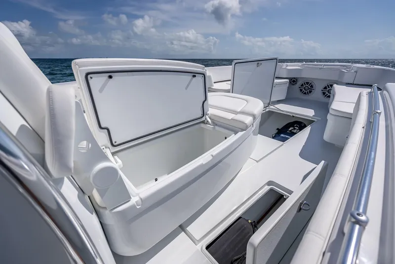 Slide: The Image of Contender 44 ST 2025 - 71