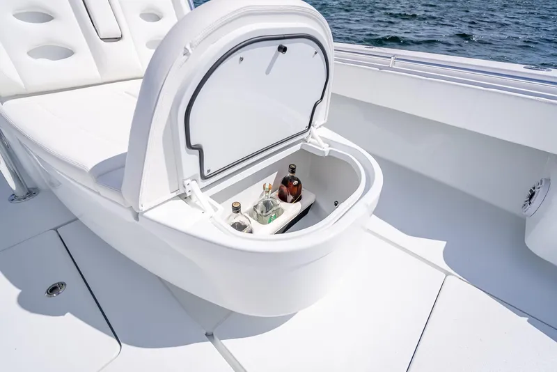 Slide: The Image of Contender 44 ST 2025 - 74