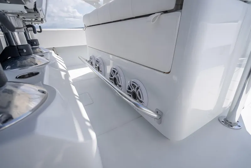 Slide: The Image of Contender 44 ST 2025 - 82