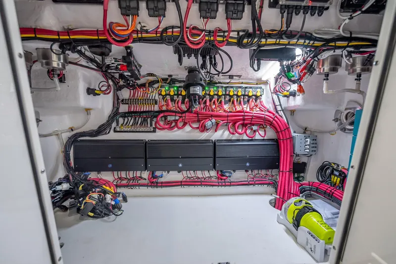 Slide: The Image of Contender 44 ST 2025 - 86