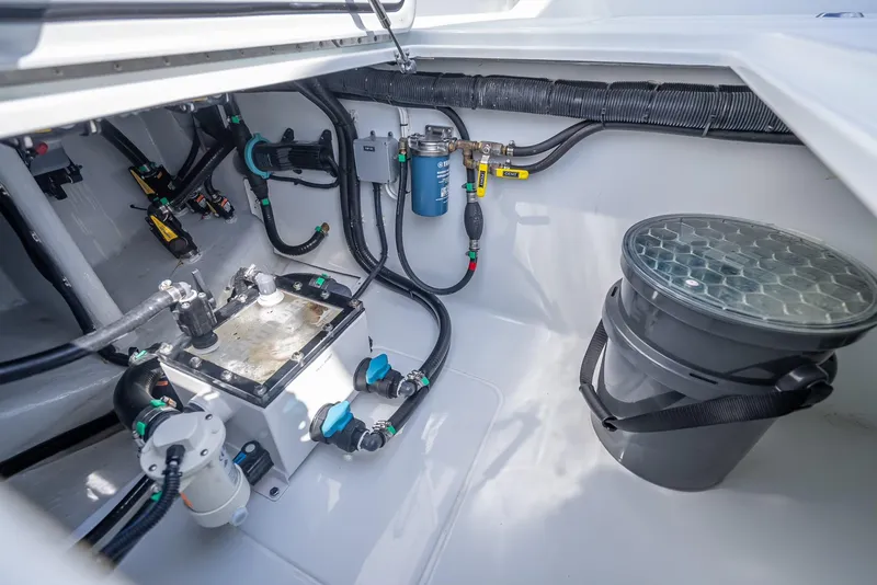 Slide: The Image of Contender 44 ST 2025 - 95