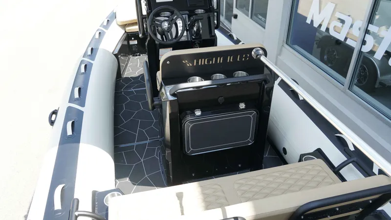 Slide: The Image of Highfield Sport 560 2025 - 21