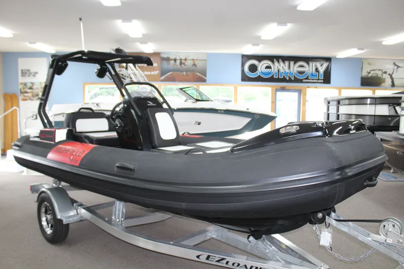 Slide: The Image of Highfield Velox 420 2025 - 3