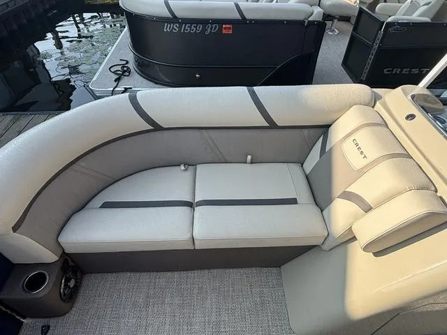 Slide: The Image of Crest Classic LX 200 L 2024 - 6