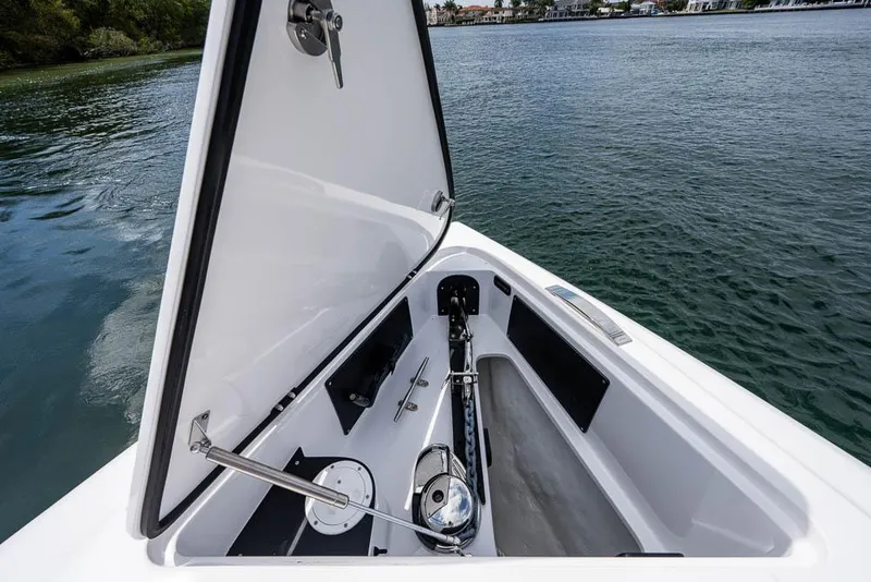 Slide: The Image of Nor-Tech 450 Sport Center Console 2019 - 59