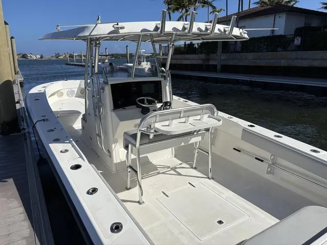 Slide: The Image of Venture 34 2001 - 14