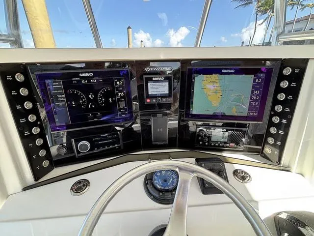 Slide: The Image of Venture 34 2001 - 28