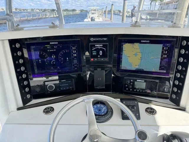 Slide: The Image of Venture 34 2001 - 3