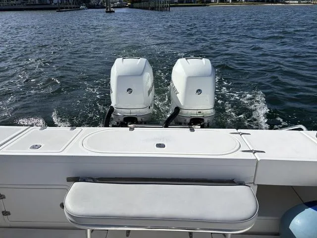 Slide: The Image of Venture 34 2001 - 8