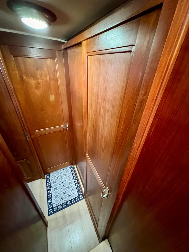 Slide: The Image of Californian 48MY 1989 - 71