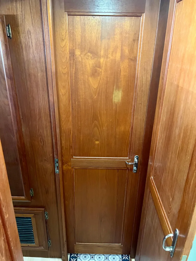 Slide: The Image of Californian 48MY 1989 - 76