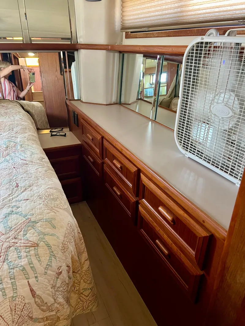 Slide: The Image of Californian 48MY 1989 - 79