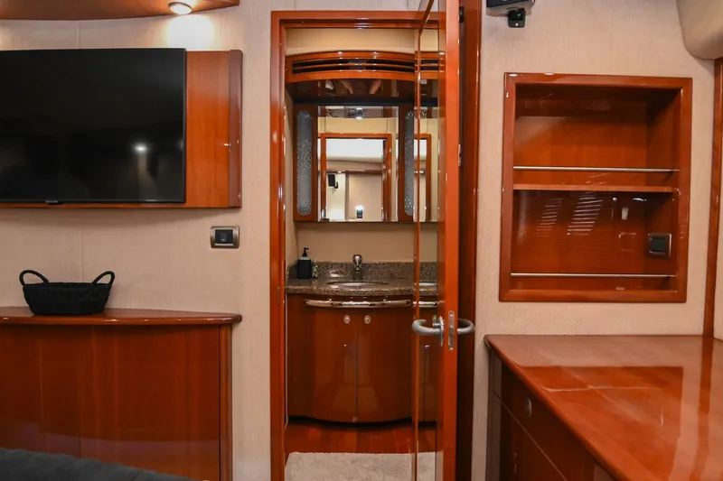 Slide: The Image of Sea Ray 60 Sundancer 2007 - 86