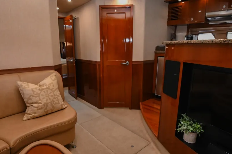 Slide: The Image of Sea Ray 60 Sundancer 2007 - 92