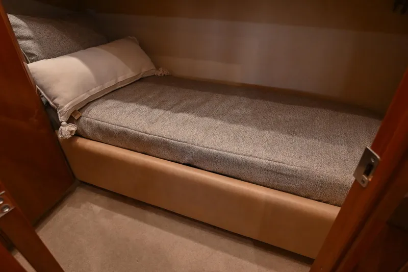 Slide: The Image of Sea Ray 60 Sundancer 2007 - 95