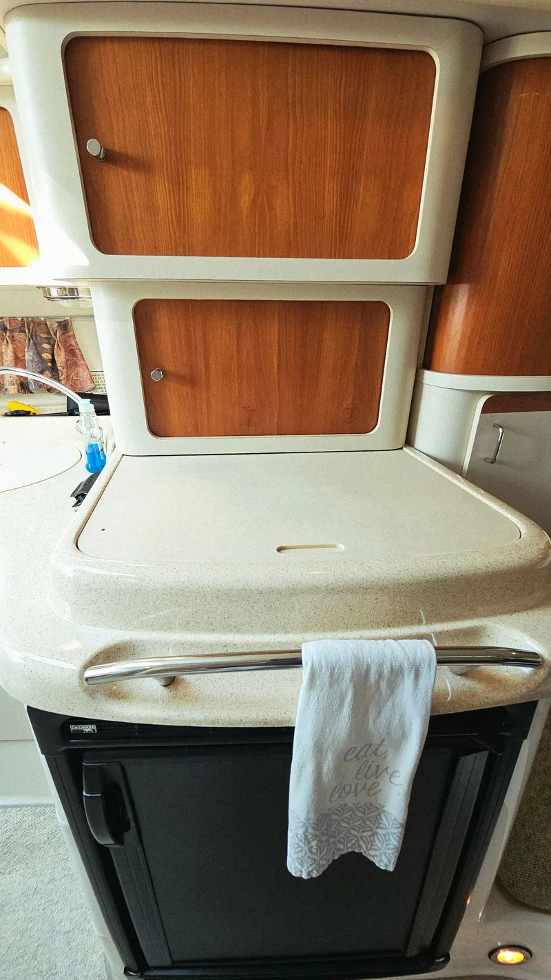 Slide: The Image of Chris-Craft 320 Express Cruiser 1998 - 19