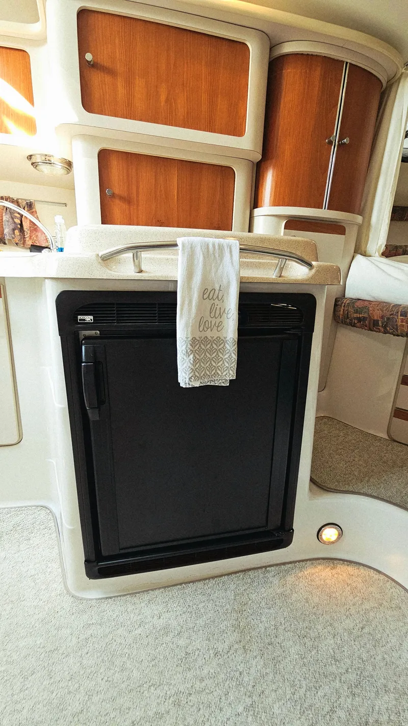 Slide: The Image of Chris-Craft 320 Express Cruiser 1998 - 27