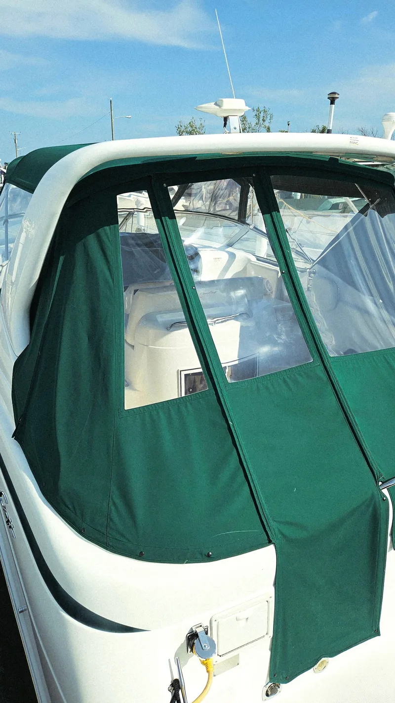 Slide: The Image of Chris-Craft 320 Express Cruiser 1998 - 9