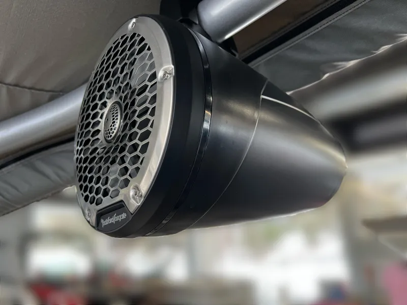 Slide: The Image of Outdoor speaker on a 2025 Bennington R 24 RTFBA boat. - 3