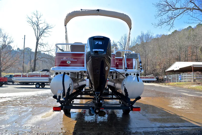Slide: The Image of 2024 Sun Tracker BASS BUGGY 18 pontoon boat with 75 HP engine, rear view. - 13