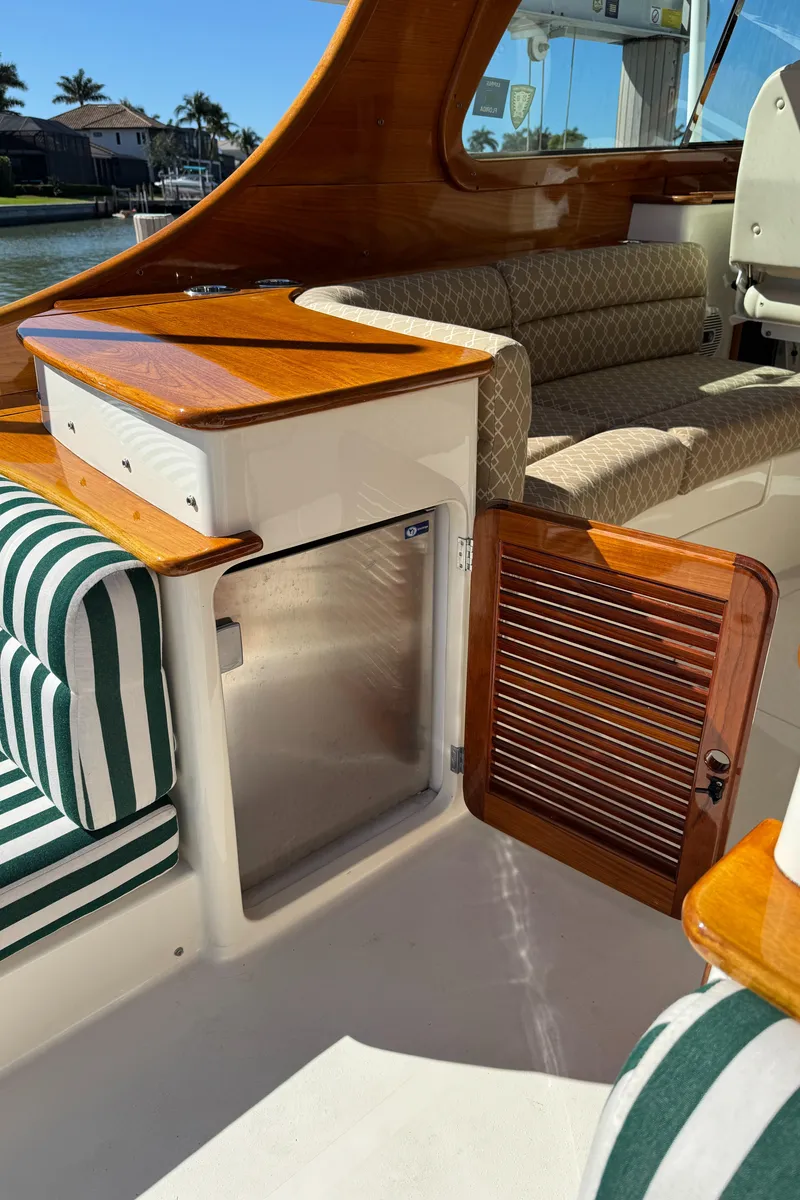 Slide: The Image of 2014 Hinckley Picnic Boat MKIII RAMBLER II - 2