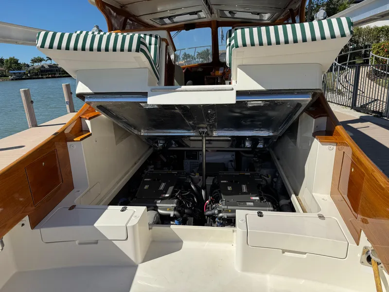 Slide: The Image of 2014 Hinckley Picnic Boat MKIII RAMBLER II - 4