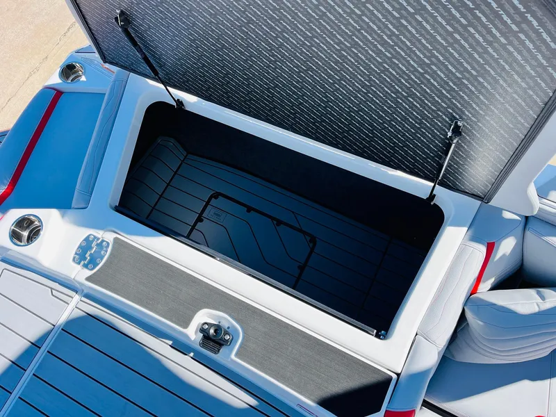 Slide: The Image of Nautique Super Air Nautique G23 2025 - 50