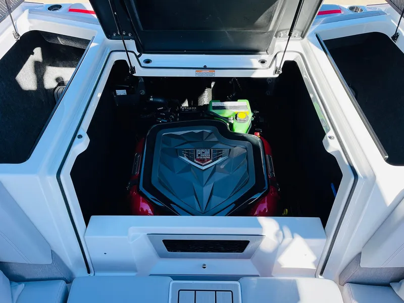 Slide: The Image of Nautique Super Air Nautique G23 2025 - 54