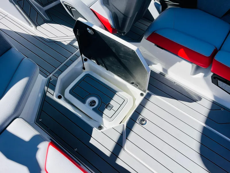 Slide: The Image of Nautique Super Air Nautique G23 2025 - 59