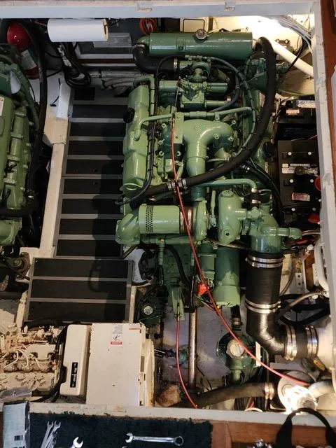 Slide: The Image of President 37 Sundeck 1988 - 69