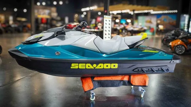 Slide: The Image of Sea-Doo GTI 2025 - 5