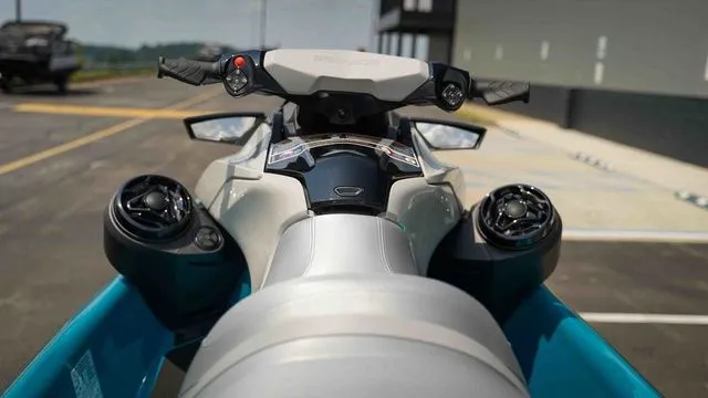 Slide: The Image of Sea-Doo GTI 2025 - 7