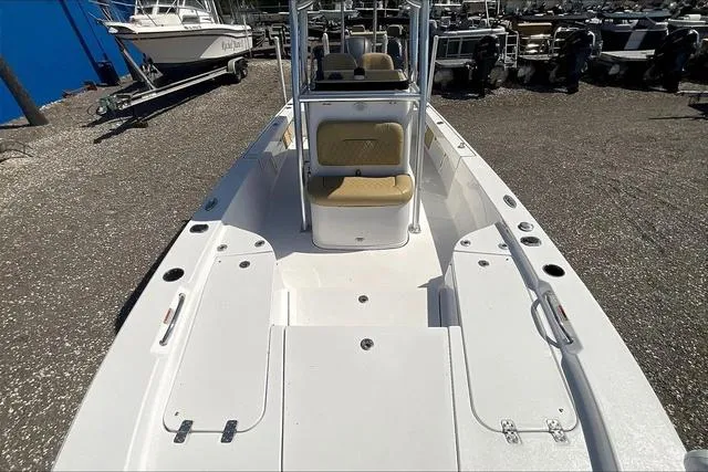Slide: The Image of Sportsman Masters 247 Bay Boat 2021 - 10