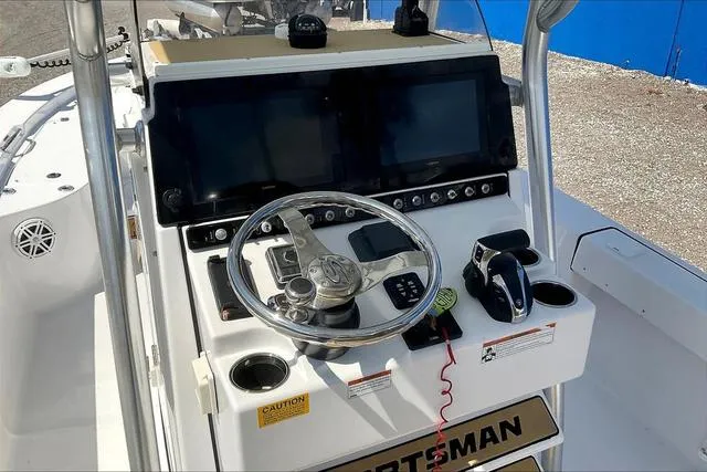 Slide: The Image of Sportsman Masters 247 Bay Boat 2021 - 12