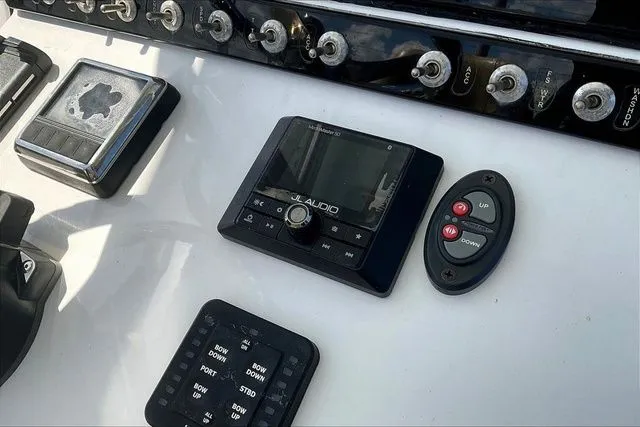 Slide: The Image of Sportsman Masters 247 Bay Boat 2021 - 49