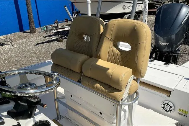 Slide: The Image of Sportsman Masters 247 Bay Boat 2021 - 52