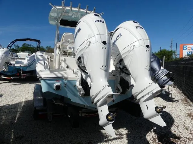 Slide: The Image of Bulls Bay 255CC 2025 - 5