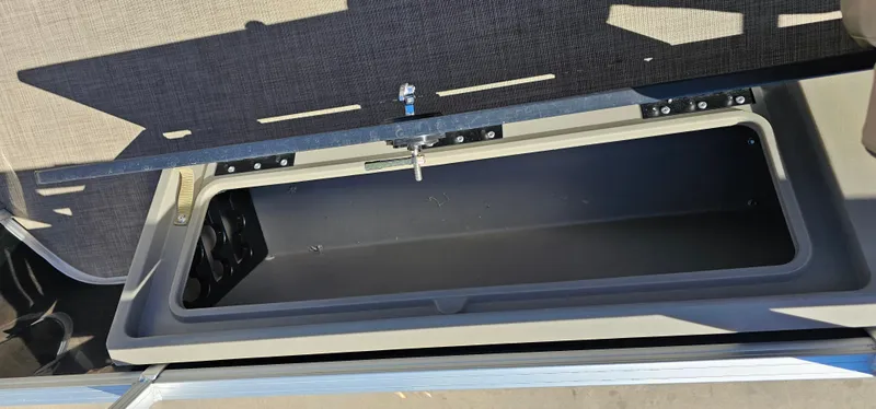 Slide: The Image of Rod Storage - 20