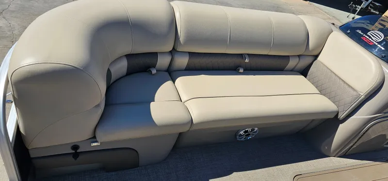 Slide: The Image of 2023 Sun Tracker SF-22XP3 boat seating with beige upholstery. - 5