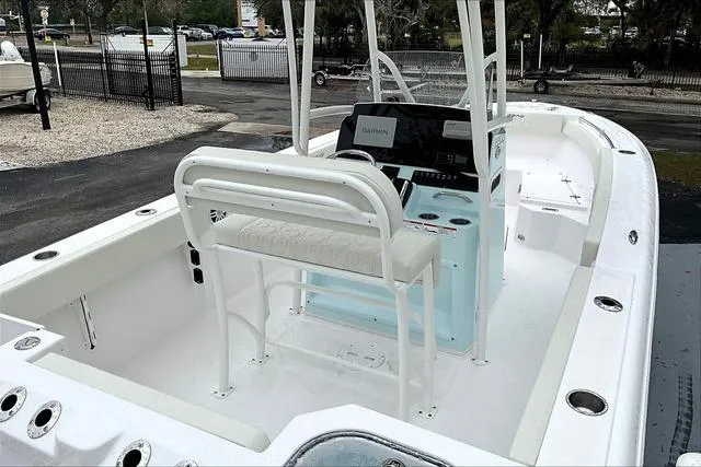 Slide: The Image of Aquasport 2200 AQUA SPORT CENTER CONSOLE 2025 - 56