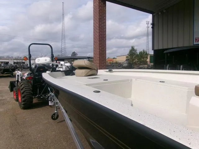 Slide: The Image of Xpress H22 2025 - 10